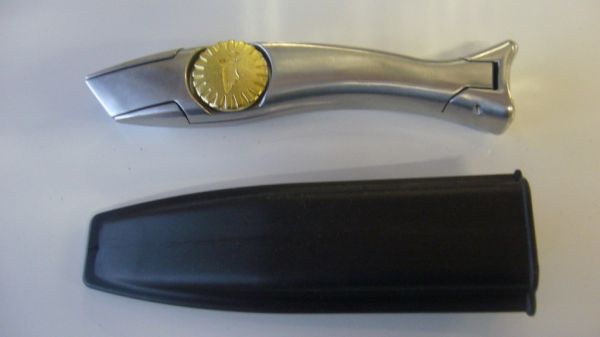 Shark Knife Including Holster