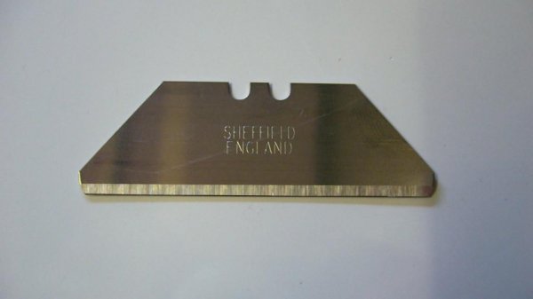 Straight Knife Blade IND 92 R (100 Per Box)